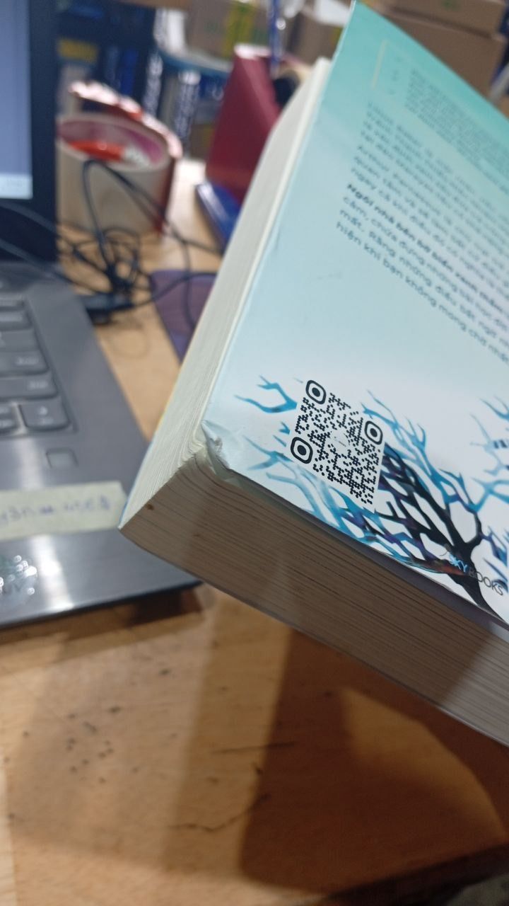 Ngôi Nhà Bên Bờ Biển Xanh Thẳm