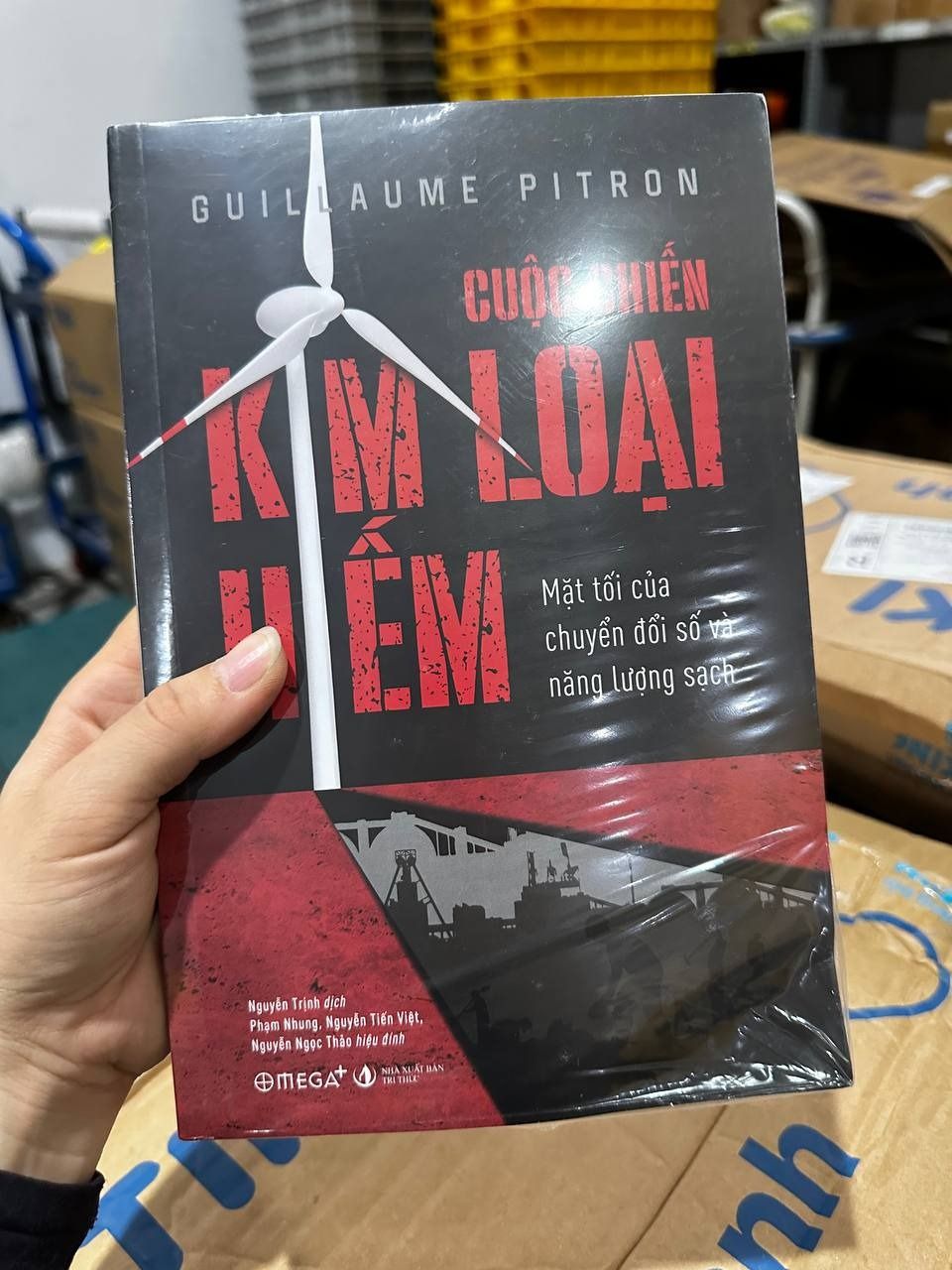 Cuộc Chiến Kim Loại Hiếm