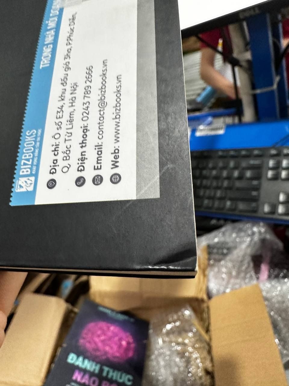 Sách Bộ não thứ hai - Tương lai của sự kết hợp giữa não bộ và công nghệ