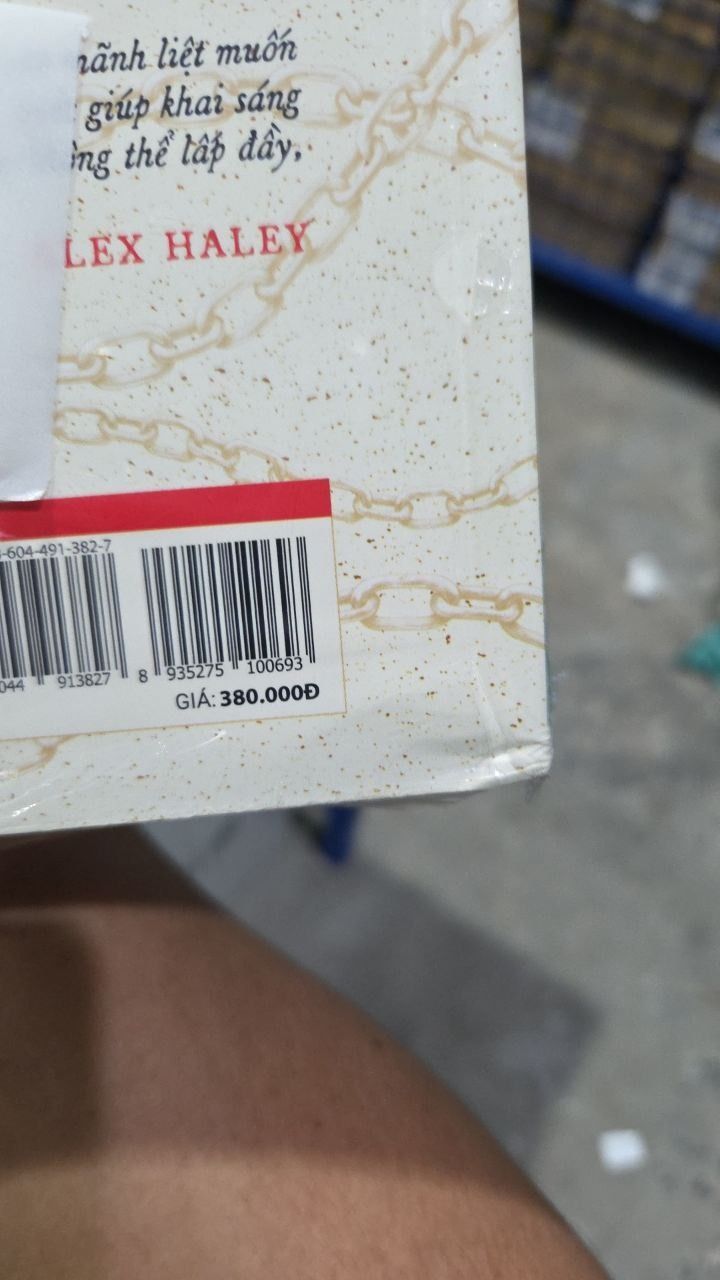 Sách Cội Rễ (Bìa Mềm)