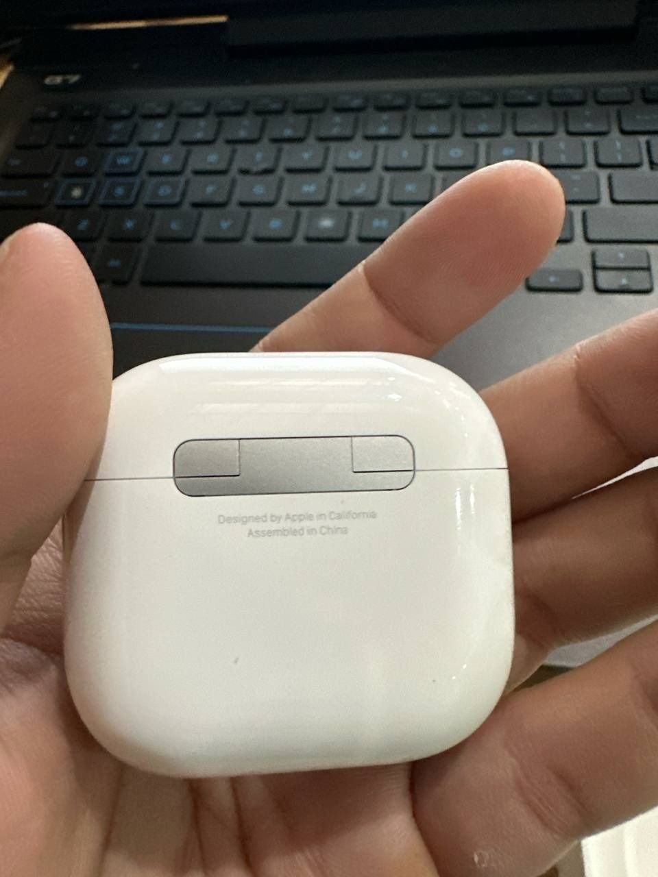 AirPods 4 - Chống ồn chủ động - MXP93ZP/A
