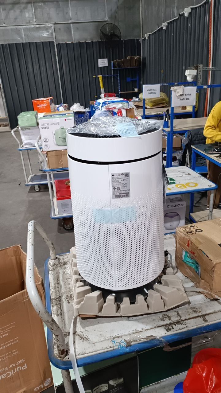 Máy lọc không khí LG PuriCare AS65GDWH0.ABAE - Màu trắng - Hàng chính hãng