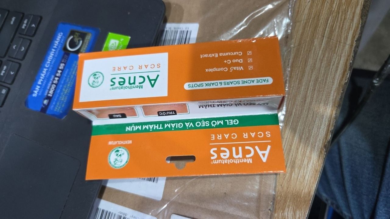 Kem mờ sẹo và thâm dạng gel Acnes Scar Care 12g