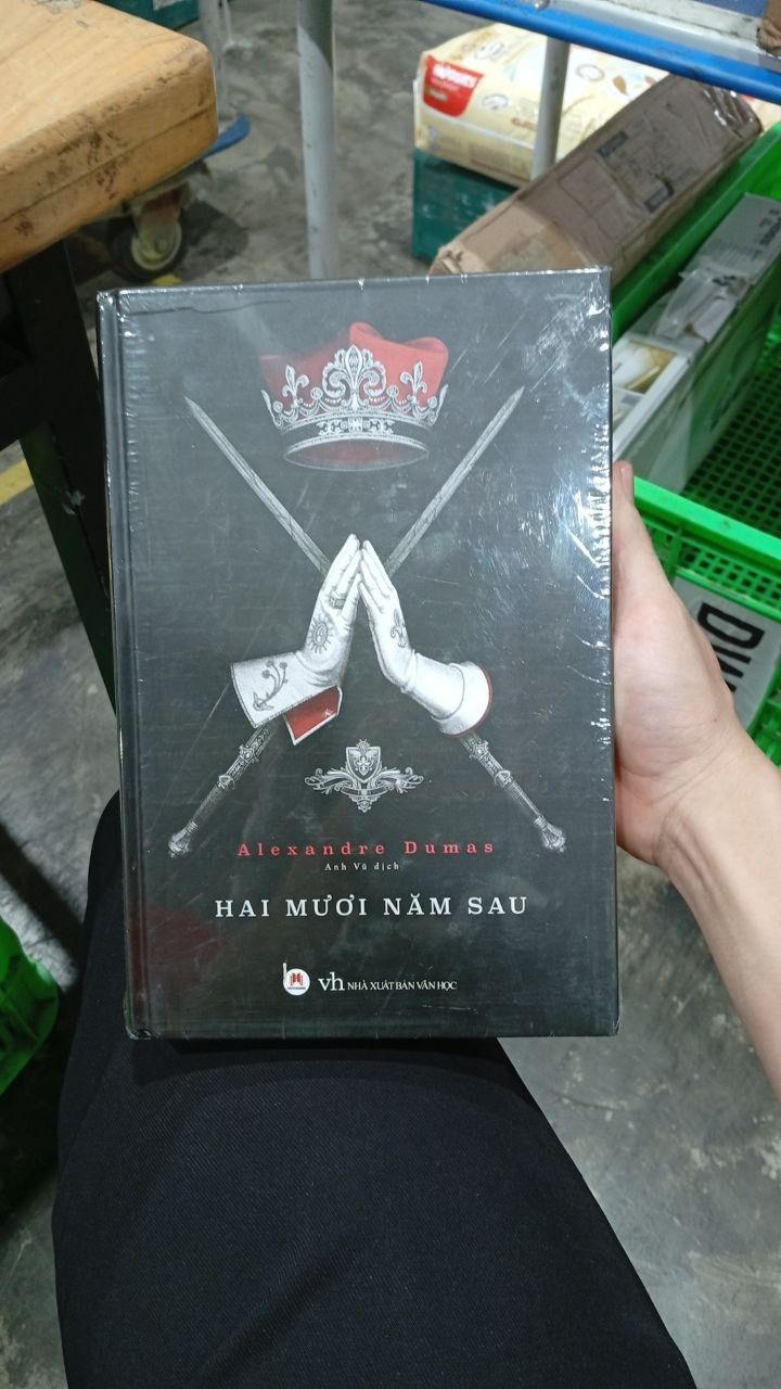 Hai Mươi Năm Sau (Tái Bản)