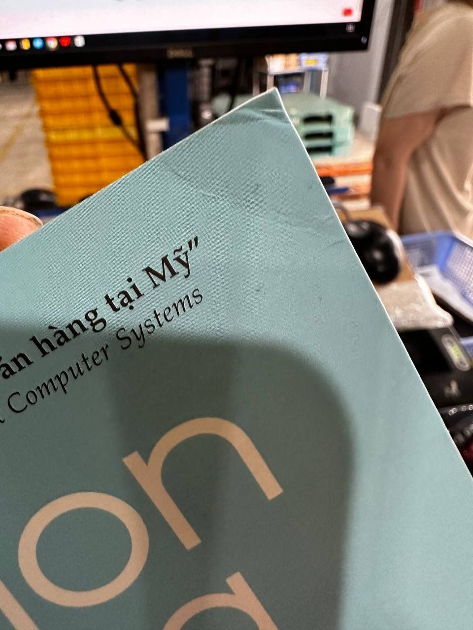 Đừng Bán Sản Phẩm, Hãy Bán Giải Pháp