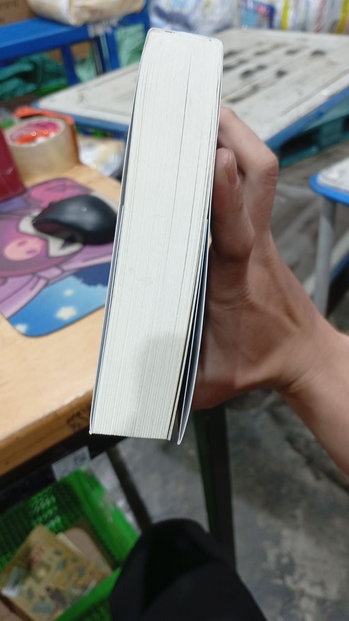 Verity - Bí mật bị chôn vùi