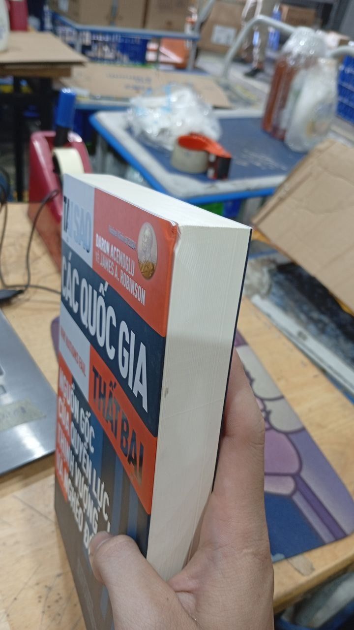 Tại sao các quốc gia thất bại