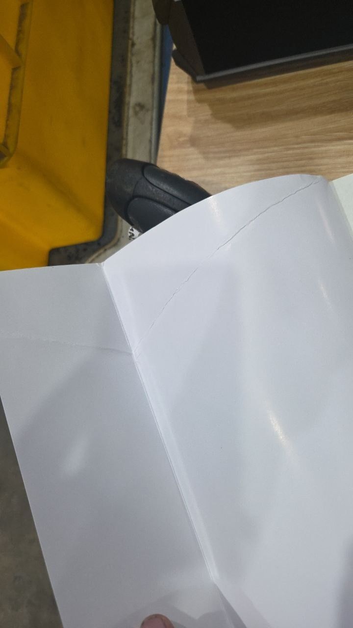 Sách Tiếng Lòng: Những Điều Cảm Xúc Đang Cố Nói Với Bạn