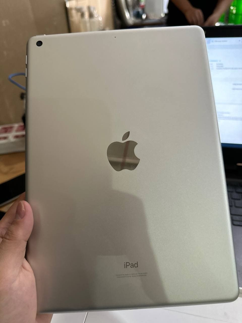 Apple iPad 10.2-inch (9th Gen) Wi-Fi 2021 - 64GB Silver