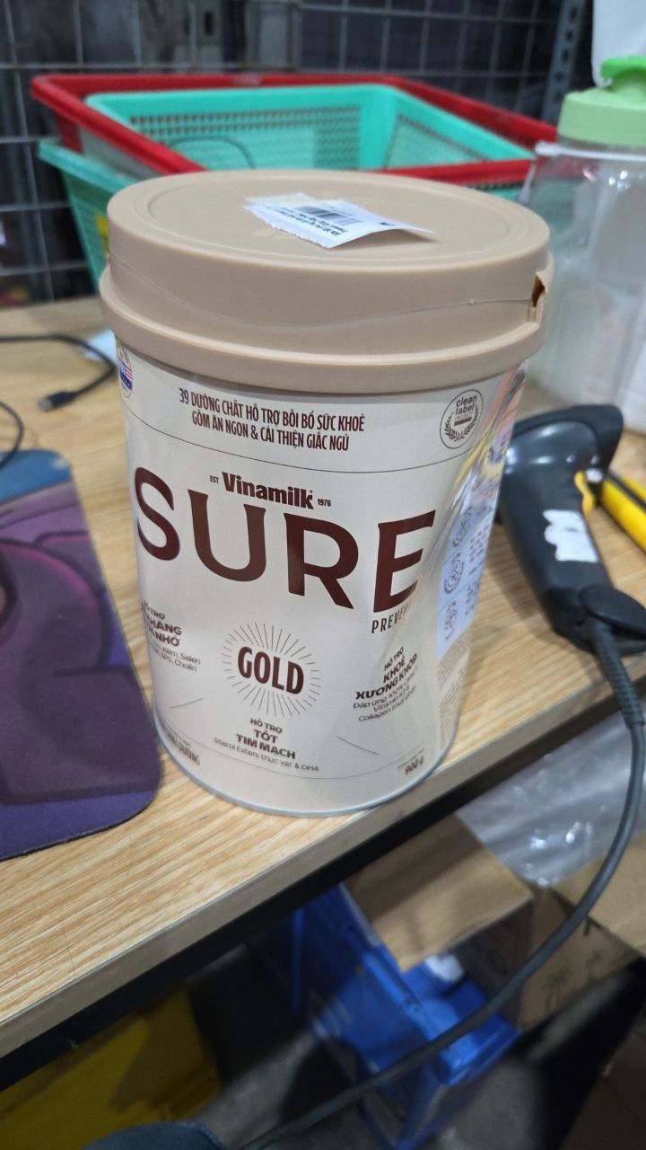 Sữa bột cho người lớn tuổi Vinamilk Sure Prevent 900g (Hộp thiếc) - bổ sung dinh dưỡng và tăng cường sức khỏe