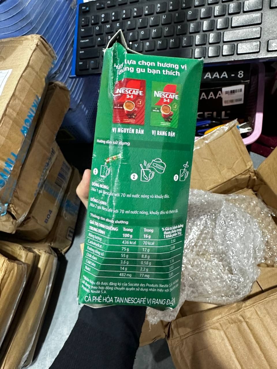 Cà phê hoà tan NESCAFÉ 3IN1 VỊ RANG ĐẬM - công thức cải tiến (hộp 20 gói x 16g)