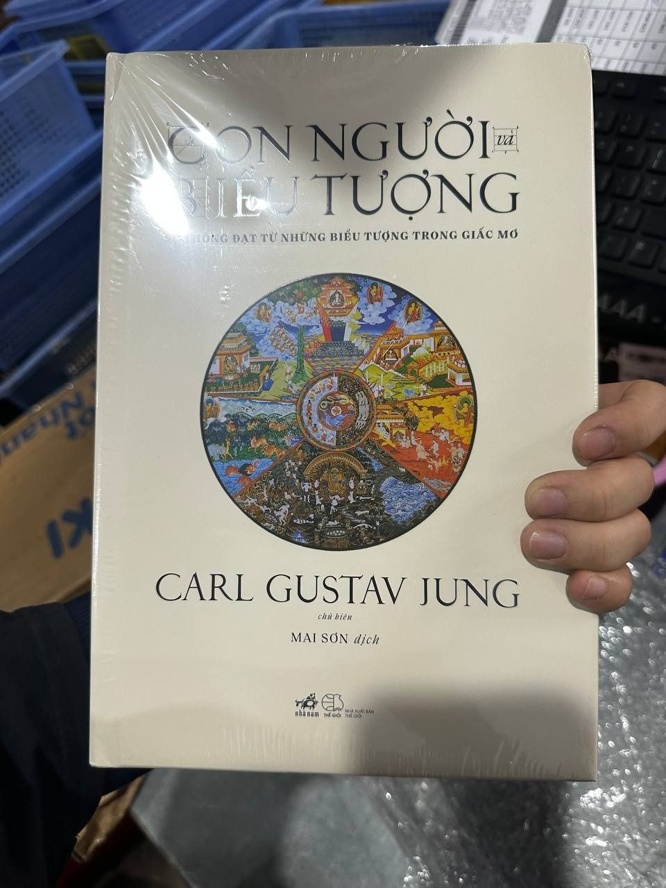 Sách Con người và Biểu tượng - Man and his symbols