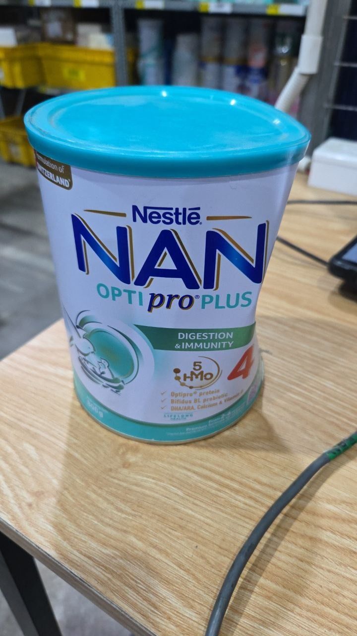 Sữa bột Nestlé NAN OPTIPRO PLUS 4 800g/lon với 5HMO Giúp tiêu hóa tốt + Tăng cường đề kháng  - Bé 2-6 tuổi