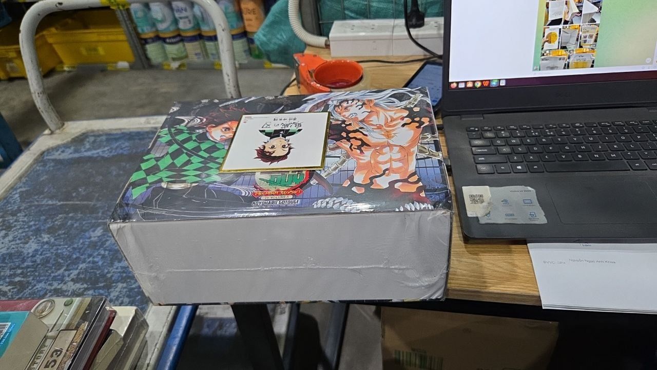Premium Boxset Thanh Gươm Diệt Quỷ - Kimetsu No Yaiba (Hộp 23 Tập) - Bản Full Quà