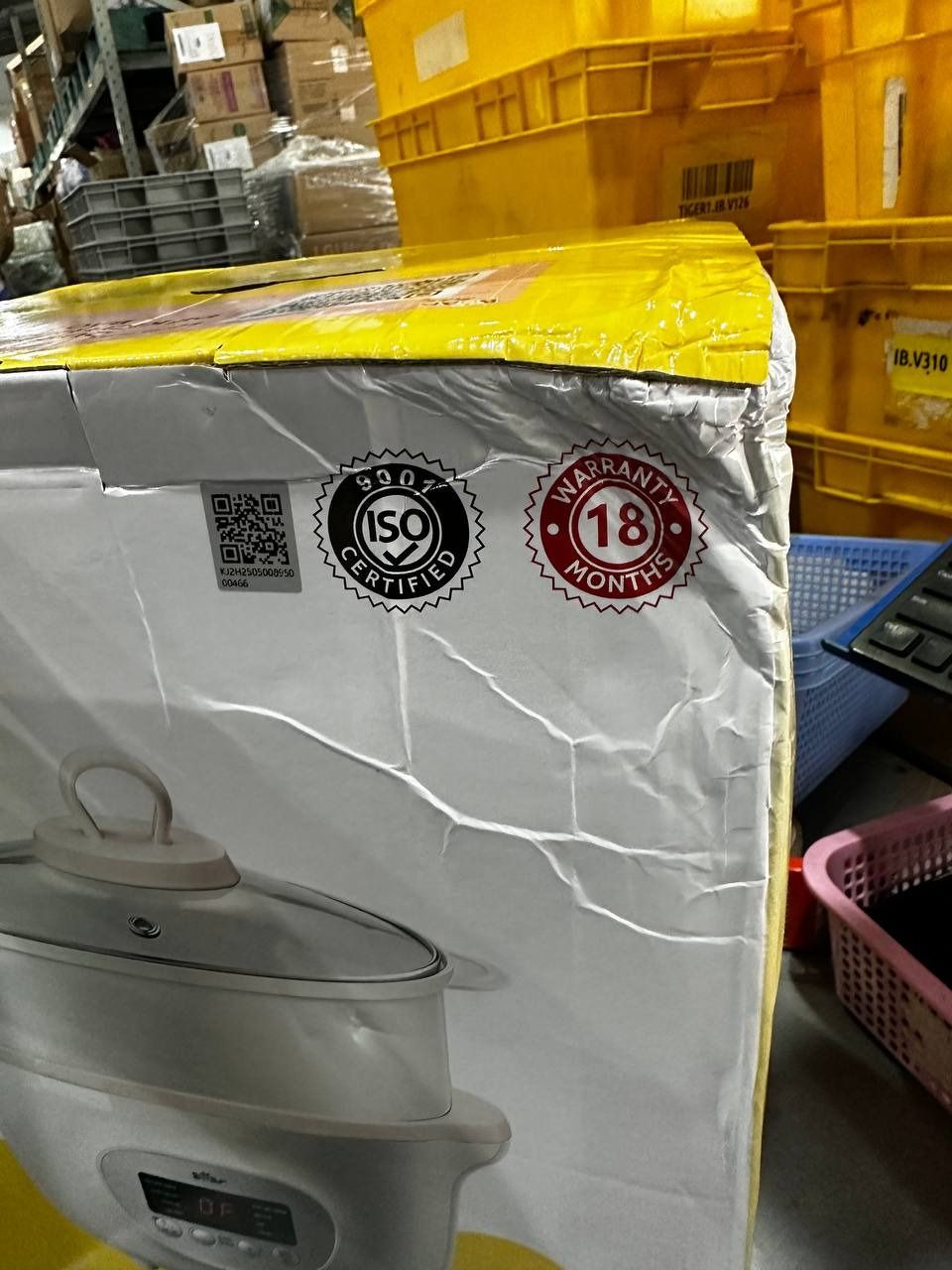 Nồi nấu cháo chậm, ninh hầm cách thuỷ BEAR SUBE002 1.6L (kèm 2 thố nhỏ 0.5L và lồng hấp) - Hàng chính hãng