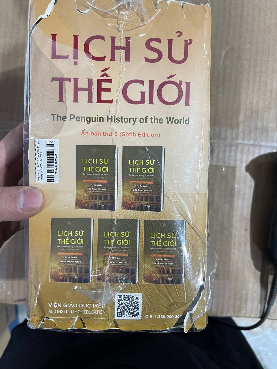 Bộ sách Lịch Sử Thế Giới - The Penguin History of the World (5 Tập)