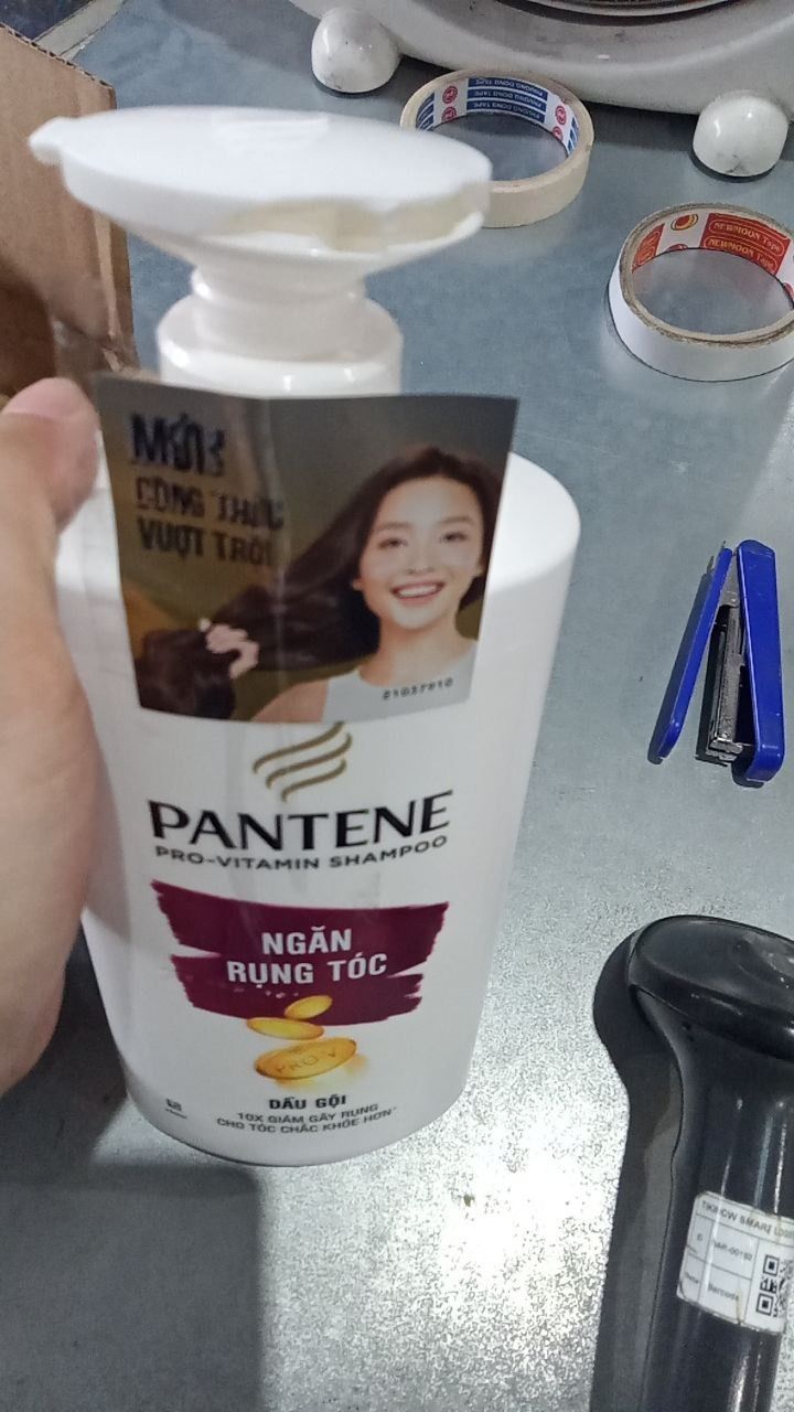 Dầu Gội Pantene Ngăn Rụng Tóc - 650ML