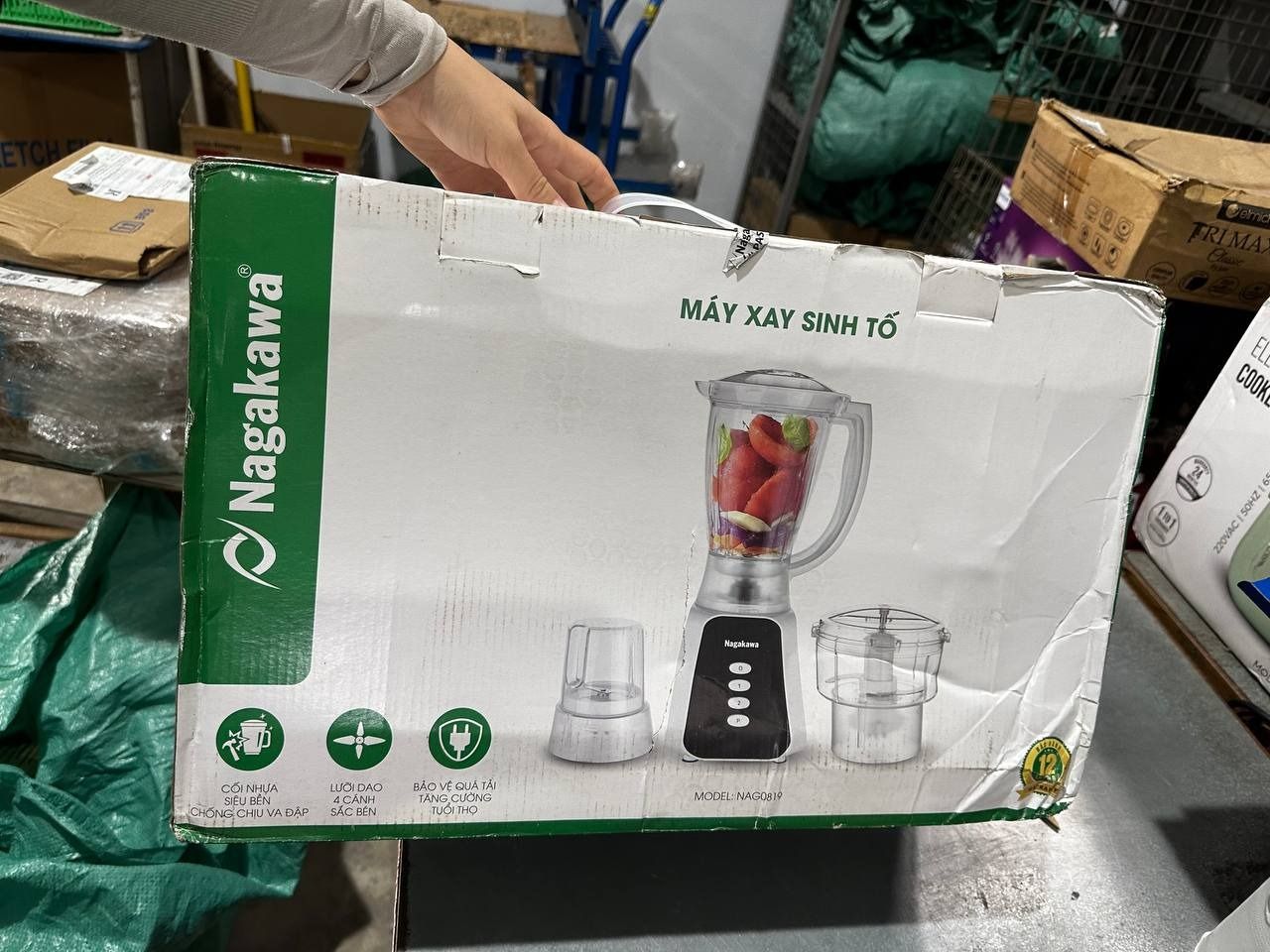 Máy xay sinh tố Nagakawa NAG0819 - Lưỡi dao 4 cánh sắc bén - Hàng Chính hãng