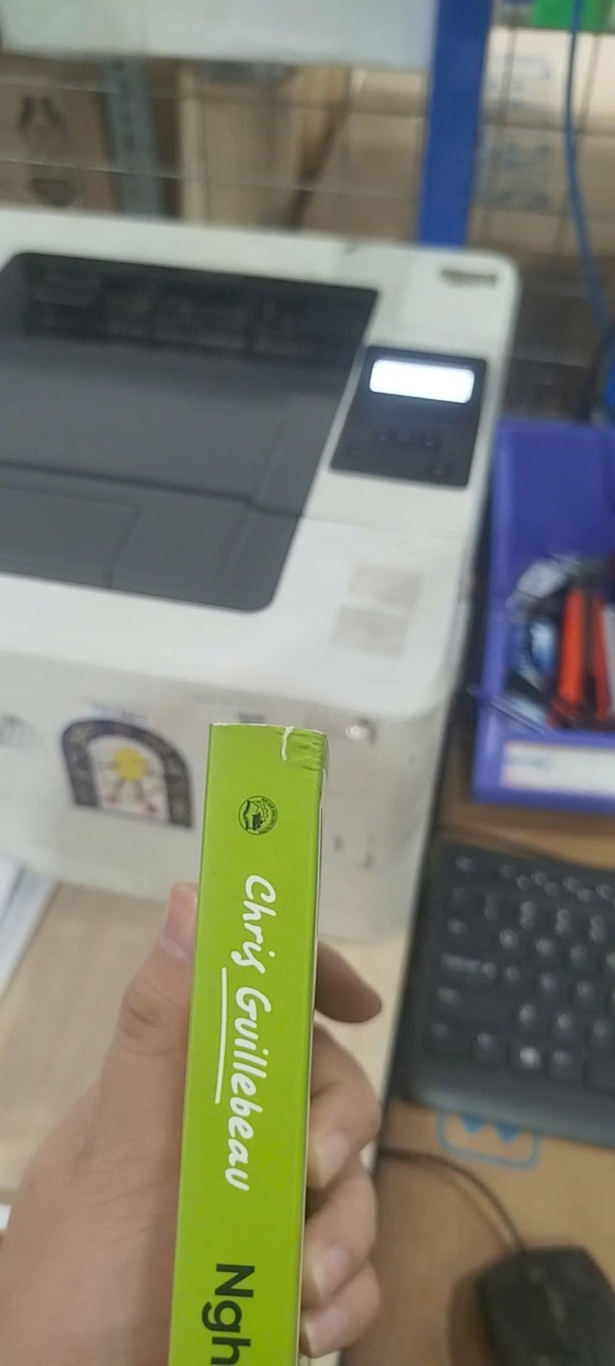 Nghề Tay Trái Hái Ra Tiền