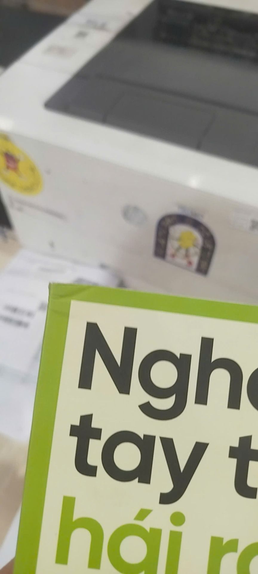 Nghề Tay Trái Hái Ra Tiền