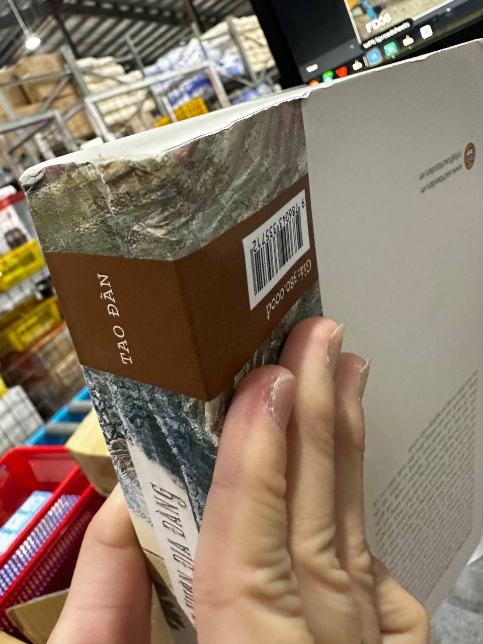 Sách Phía Đông Vườn Địa Đàng