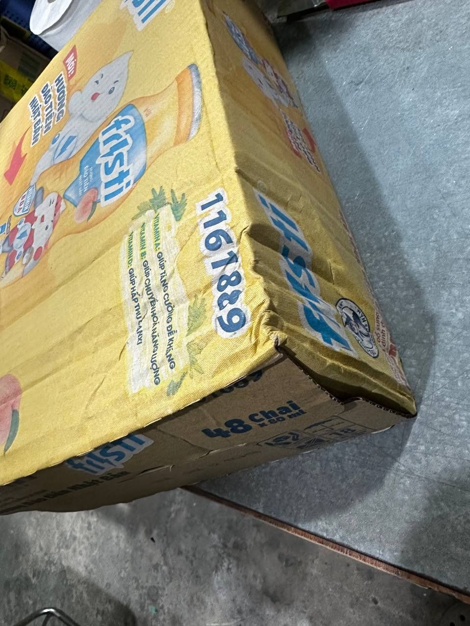 Thùng 48 chai sữa chua uống hương Đào Tiên Nhật Bản Fristi 80ml