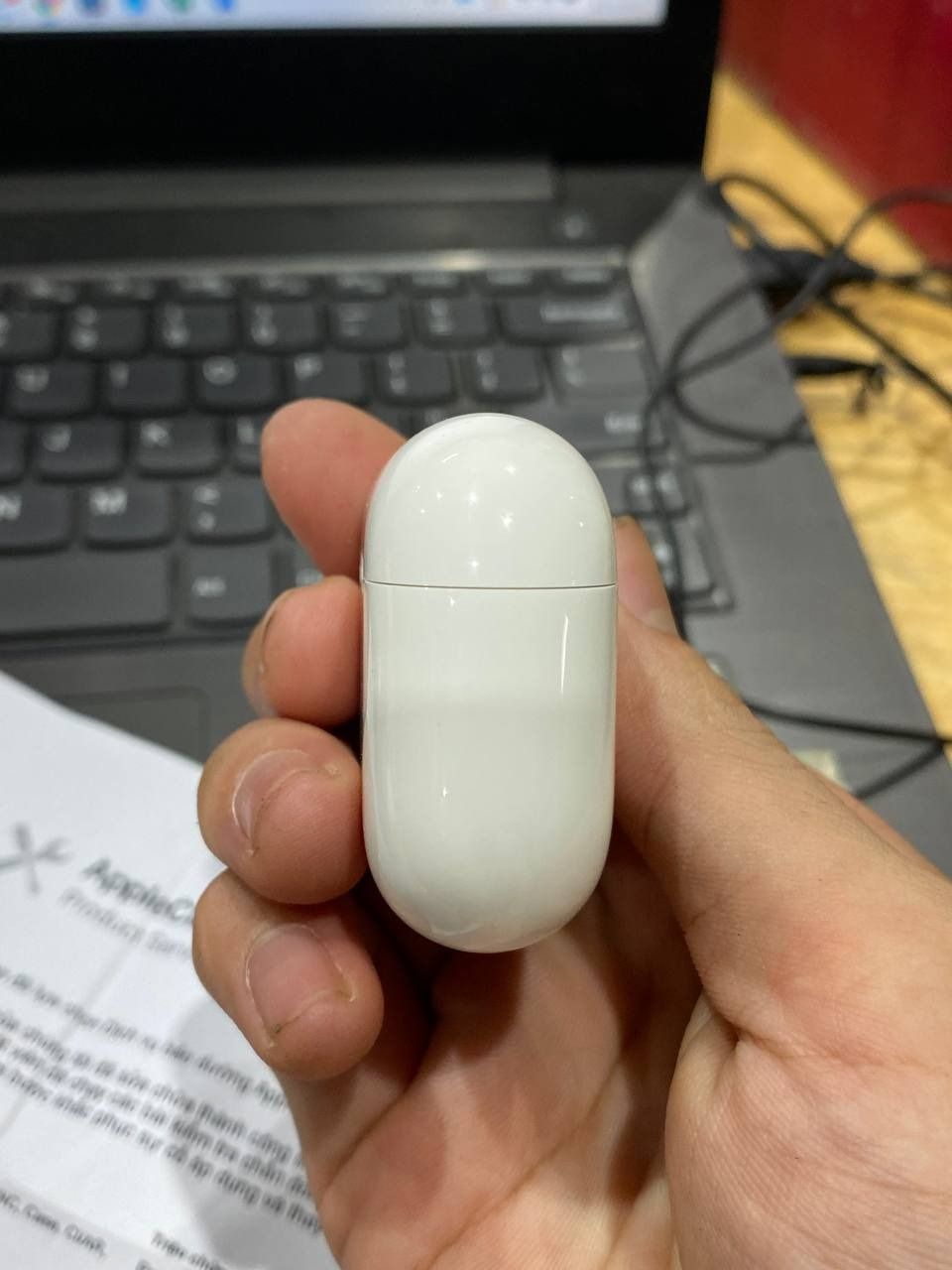 Tai nghe Bluetooth Apple AirPods 4 - Chống ồn chủ động