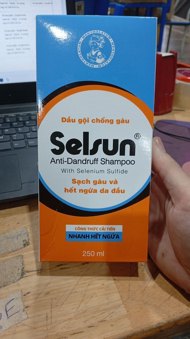 Dầu gội Selsun chống gàu, sạch gàu & hết ngứa da đầu Selsun Anti-Dandruff Shampoo 250ml