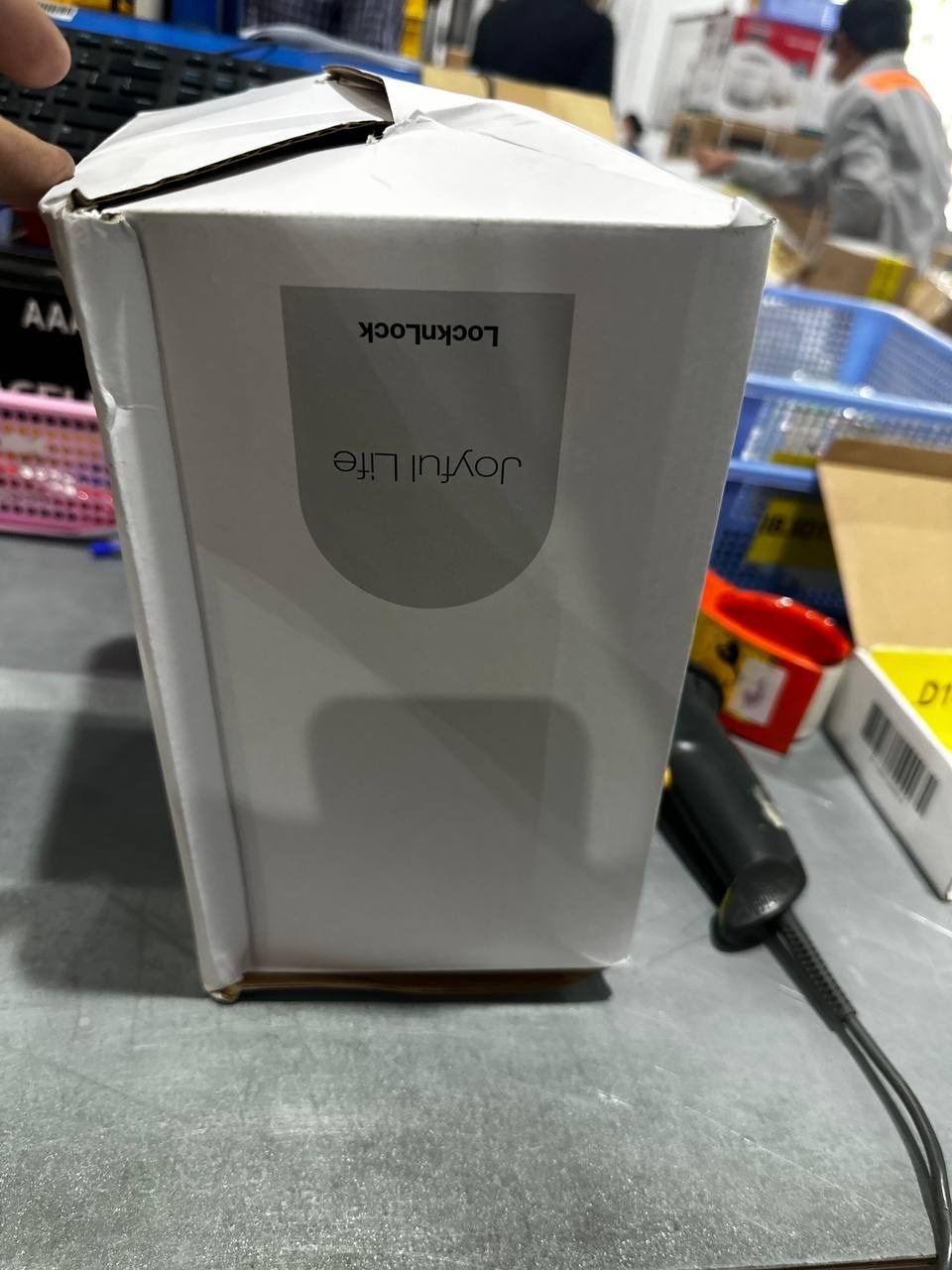 Bình Đun Siêu Tốc 2 Lớp Lock amp;Lock EJK738BLK (1.7L) - Đen - Hàng Chính Hãng