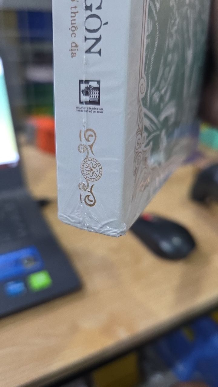 Sách Chìm Nổi Ở Sài Gòn