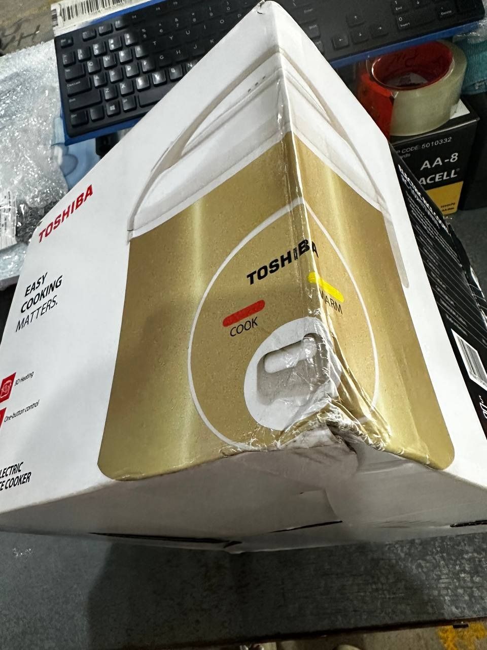 Nồi cơm nắp gài Toshiba 1 lít RC-10JH1TVN (600W)  - Hàng chính hãng