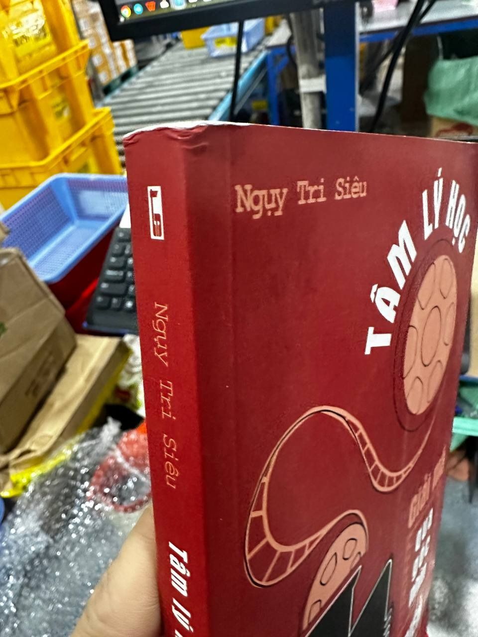 Sách Tâm lý học – Giải mã qua góc nhìn điện ảnh