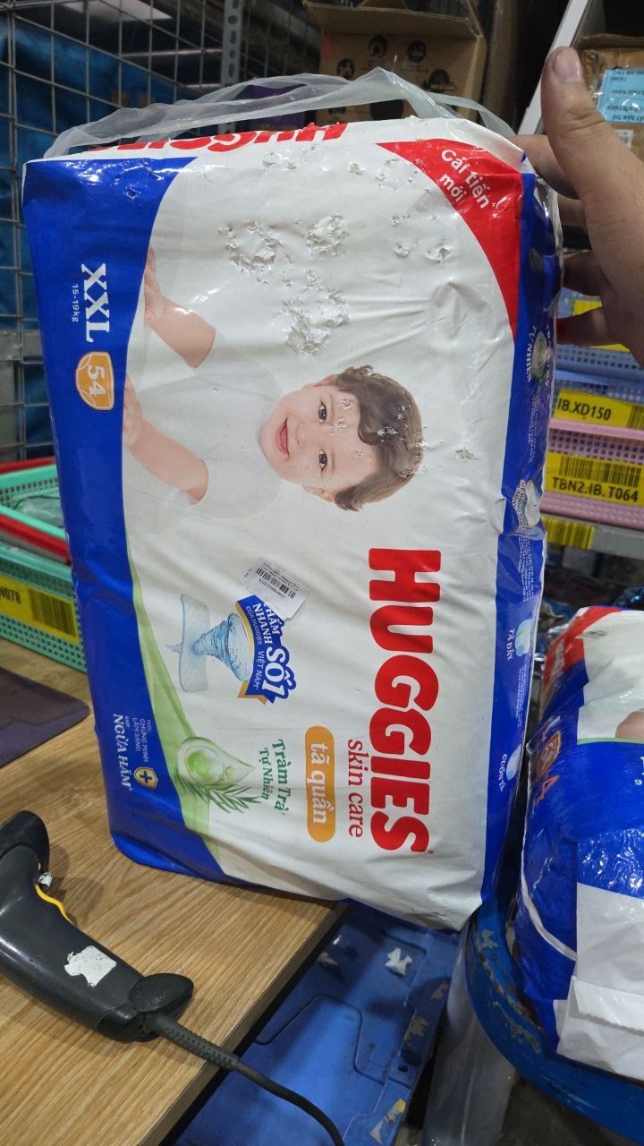Tã/bỉm quần Huggies Skin Care Super Jumbo XXL54 miếng với tràm trà dịu da