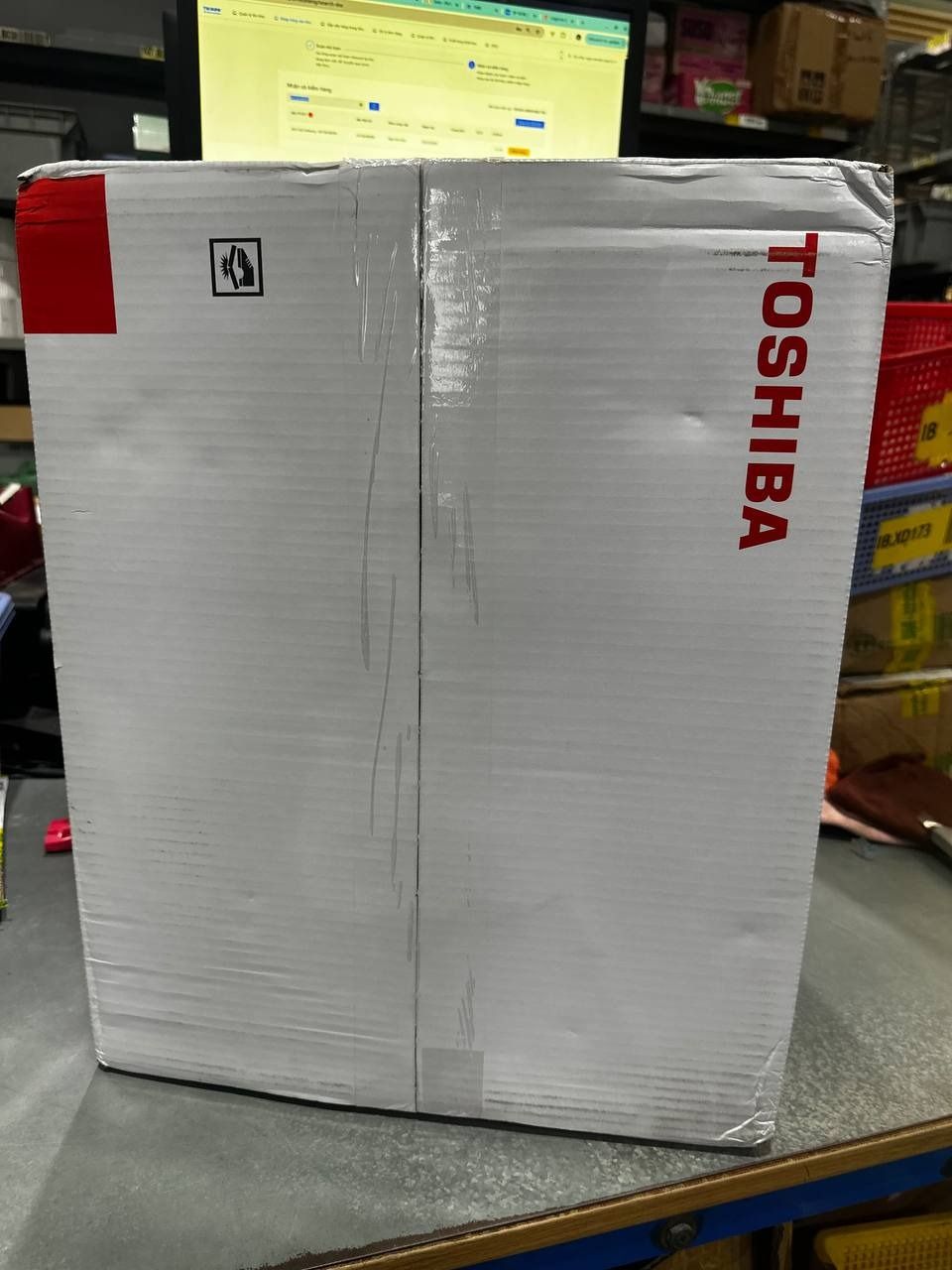 Lò vi sóng Toshiba MWP-MM20P(WH) - Dung tích 20 lít, 5 mức công suất, Kết hợp chống thấm 3 lớp, Kháng khuẩn bên trong lò - Hàng chính hãng