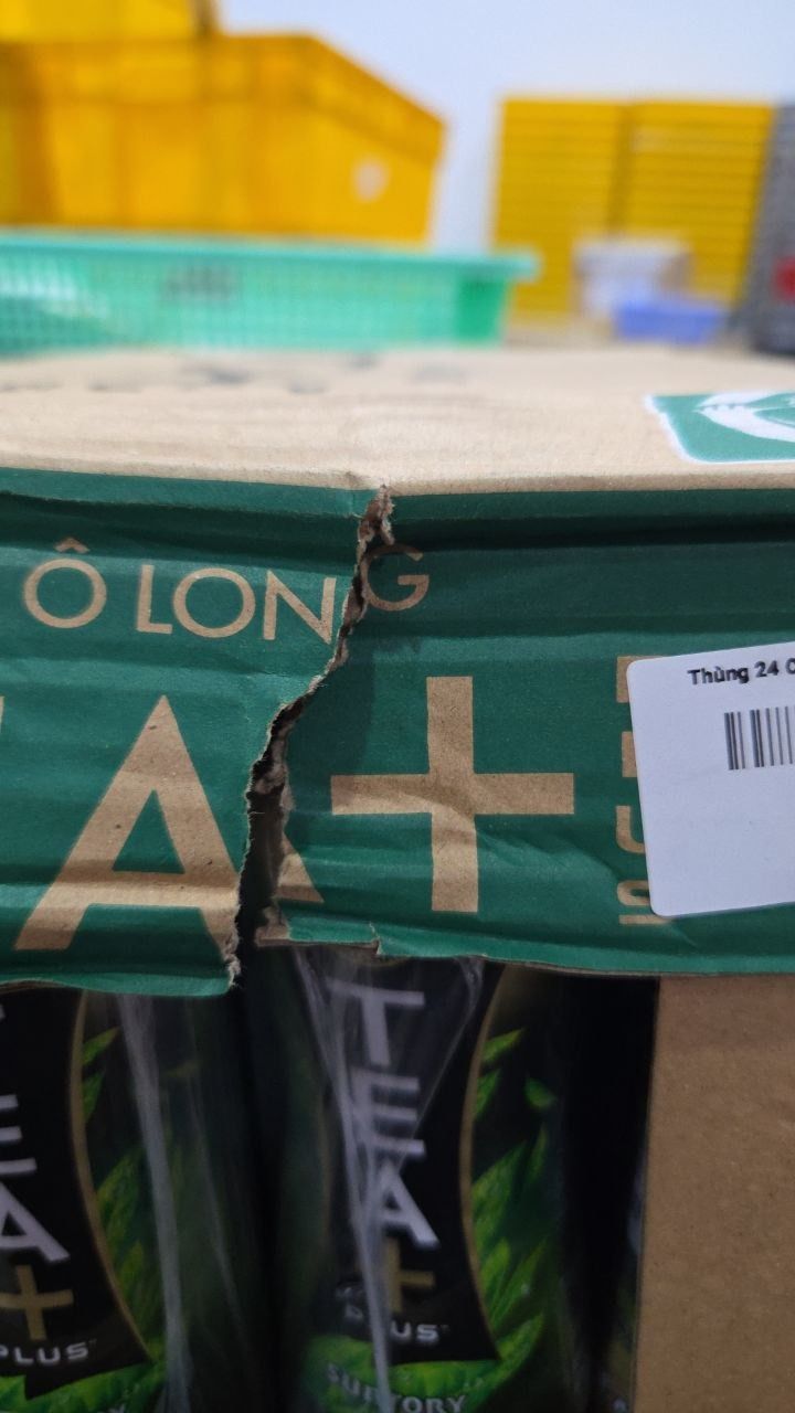 Thùng 24 Chai Trà Ô Long Tea+ Plus (320ml/Chai)