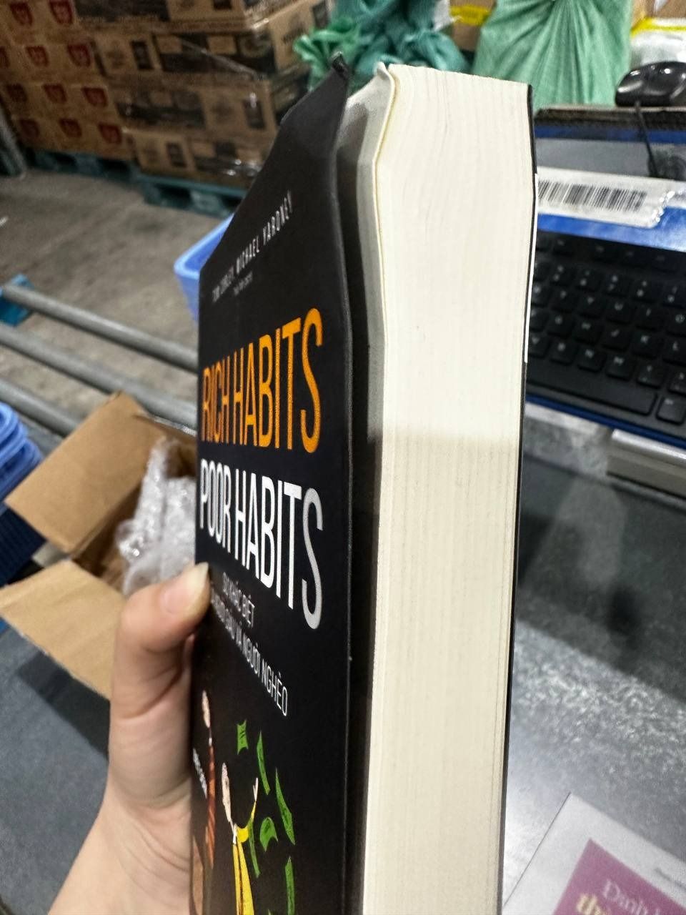 Sách Rich habits, poor habits: Sự khác biệt giữa người giàu và người nghèo - Tái bản