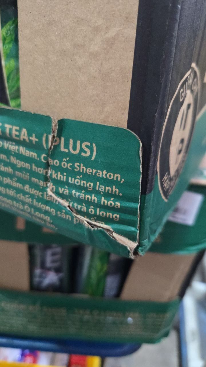 Thùng 24 Chai Trà Ô Long Tea+ Plus (320ml/Chai)