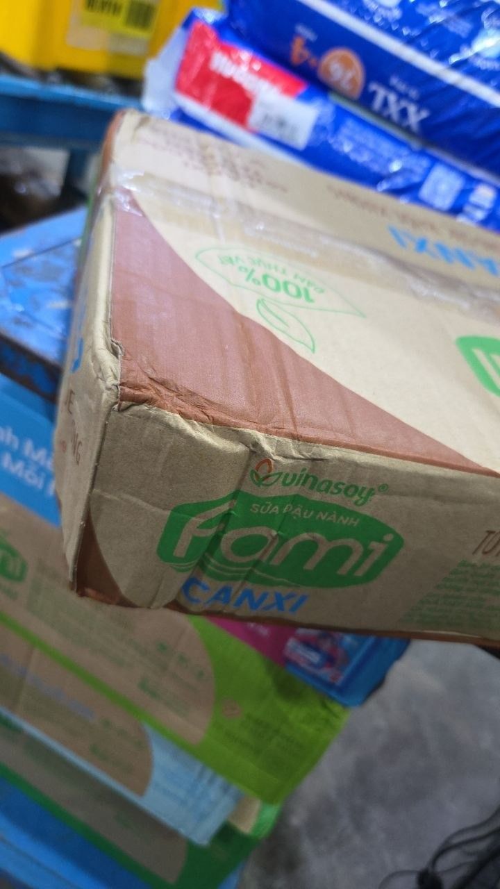 Thùng Sữa đậu nành Vinasoy Fami Canxi vị Cà Phê (200ml x 36 Hộp)