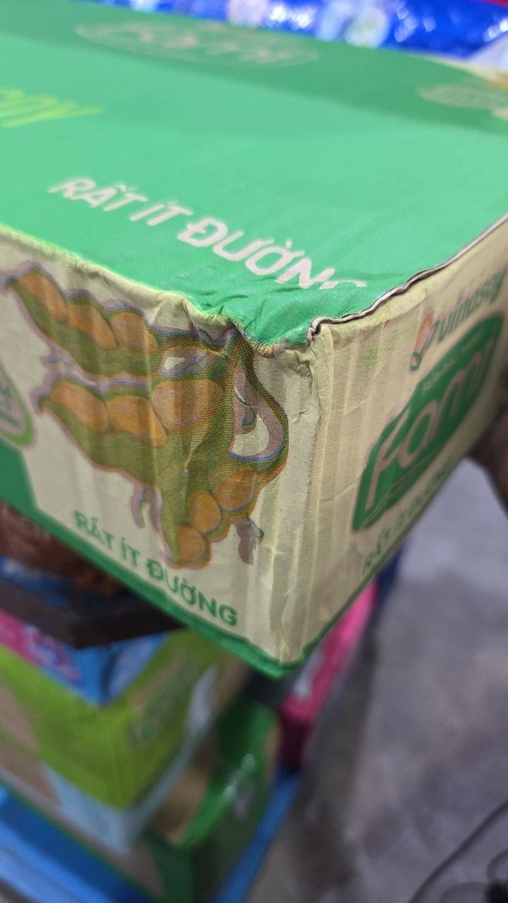 Thùng sữa đậu nành Vinasoy Fami Green soy rất ít đường (**) (36 hộp x 180ml)