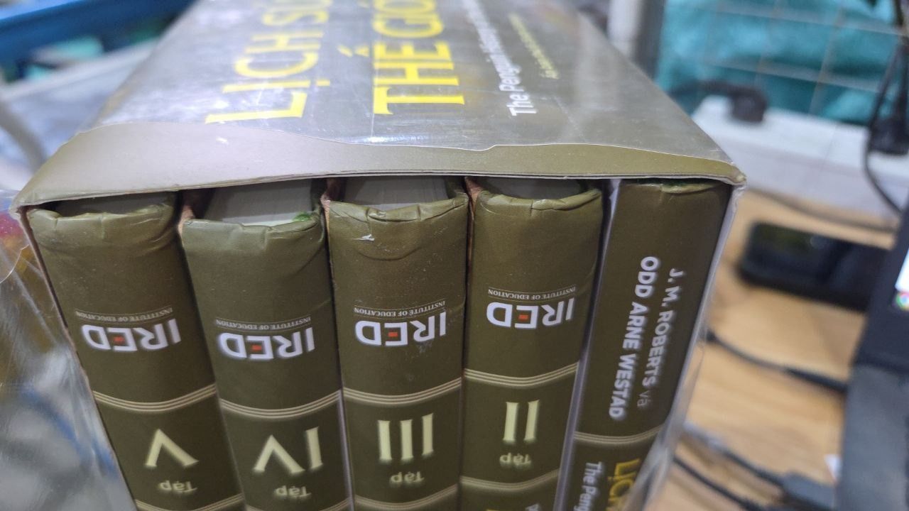 Bộ sách Lịch Sử Thế Giới - The Penguin History of the World (5 Tập)