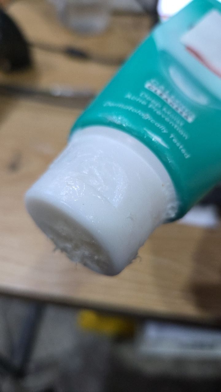 Sữa rửa mặt Hada Labo cho da dầu mụn, da nhạy cảm Hada Labo Acne Care Calming Cleanser 80g