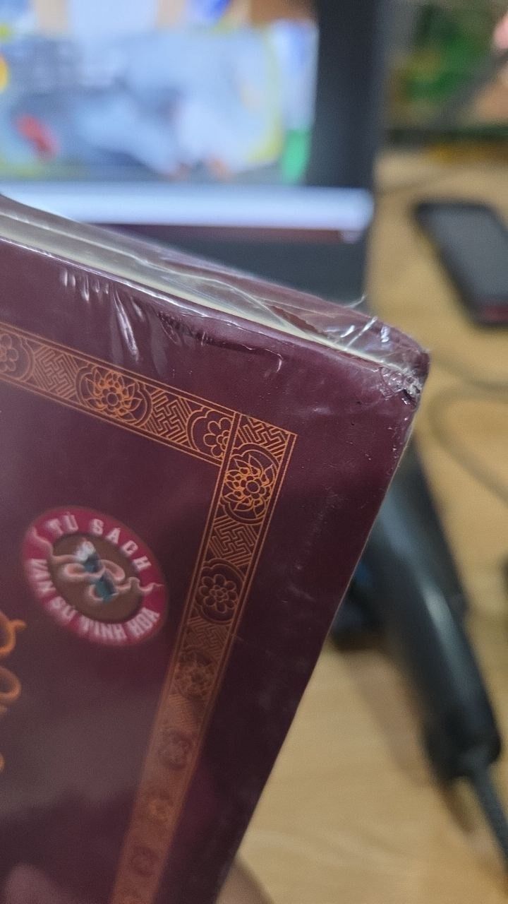 Sách Gương Phong Tục