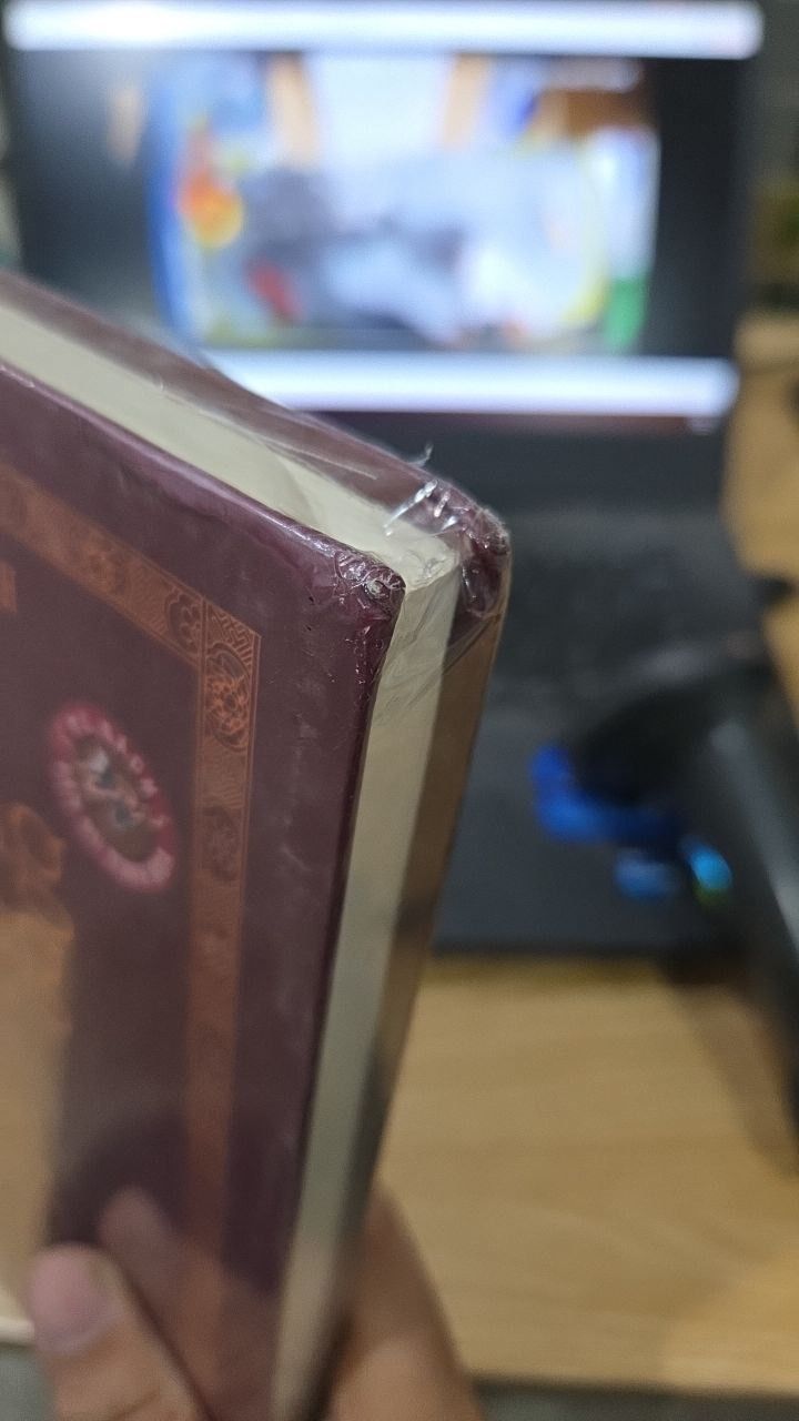 Sách Gương Phong Tục