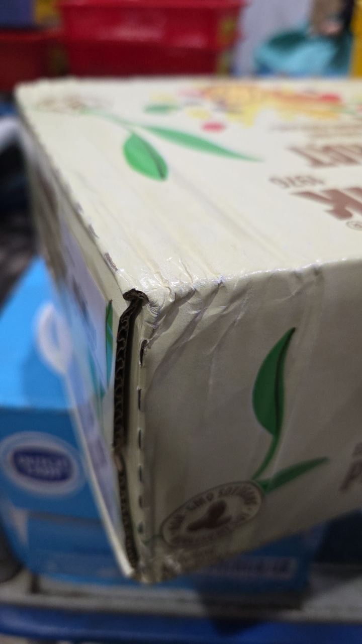 Thùng 24 hộp sữa 9 loại hạt không đường Vinamilk Super Nut 180ml