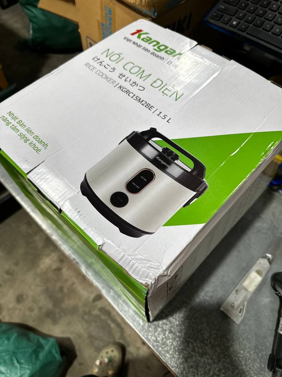 Nồi cơm điện 1,5L Kangaroo KGRC15M2BE - Hàng chính hãng