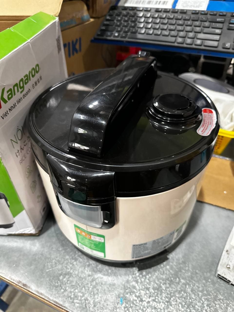 Nồi cơm điện 1,5L Kangaroo KGRC15M2BE - Hàng chính hãng