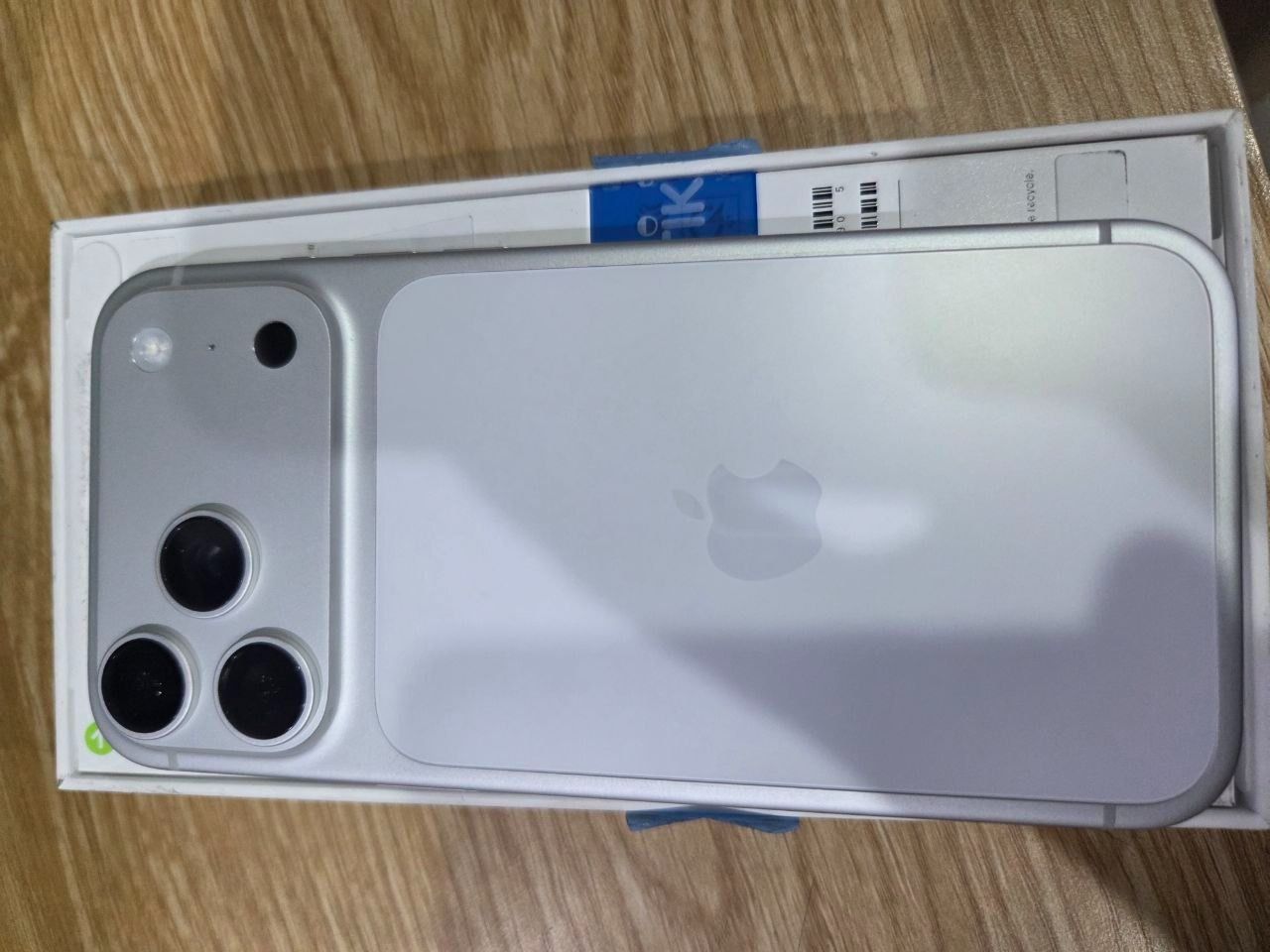 Apple iPhone 17 Pro Max  - Bạc - 256GB