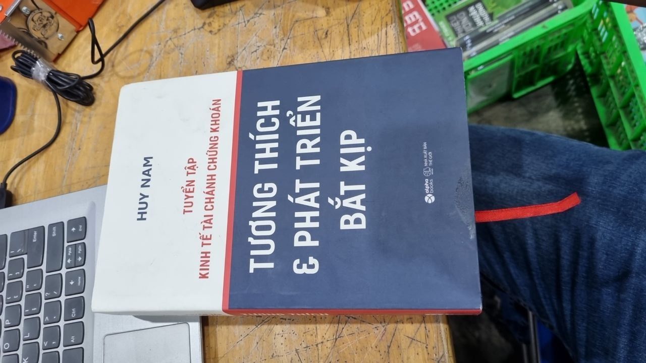 Tuyển Tập Kinh Tế Tài Chánh Chứng Khoán