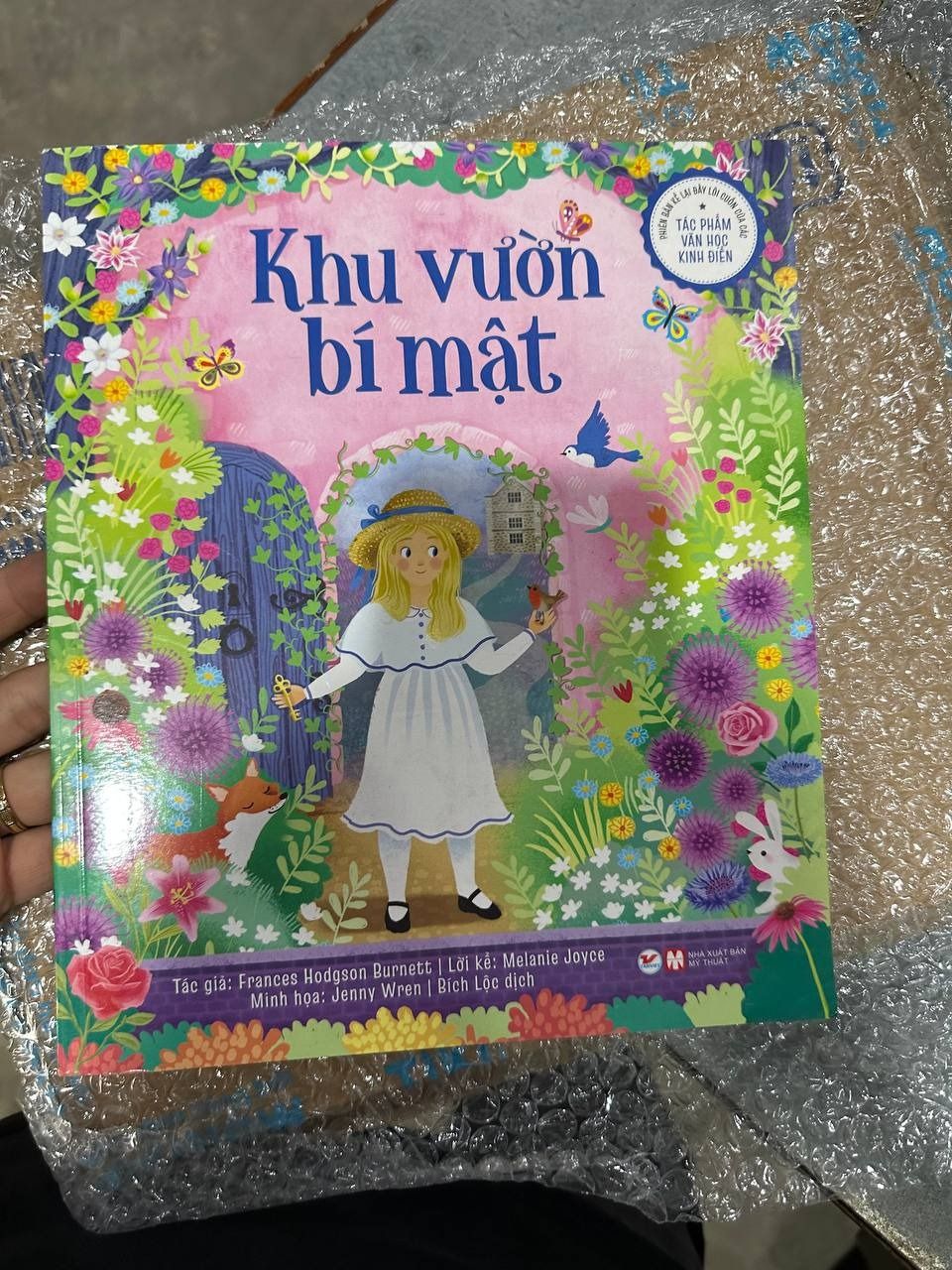 Khu Vườn Bí Mật - Phiên Bản Kể Lại Đầy Lôi Cuốn Của Các Tác Phẩm Văn Học Kinh Điển