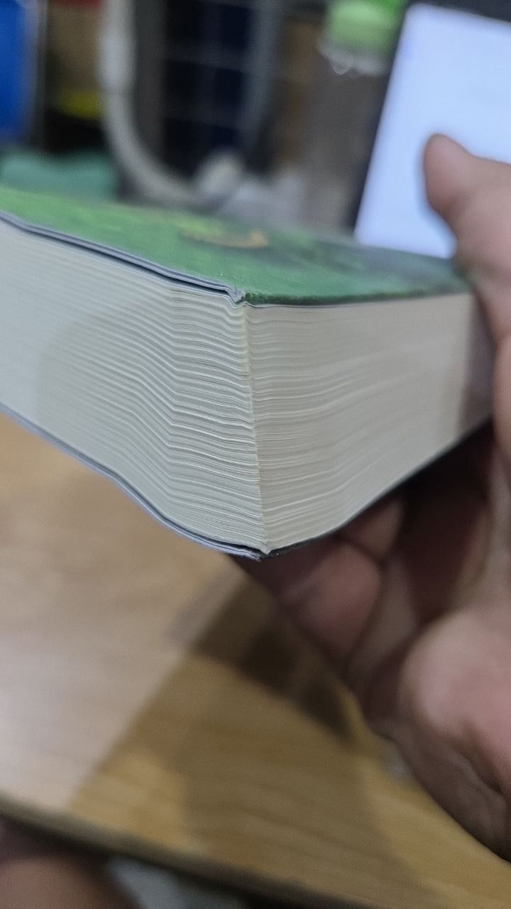 Sách Thần Rừng